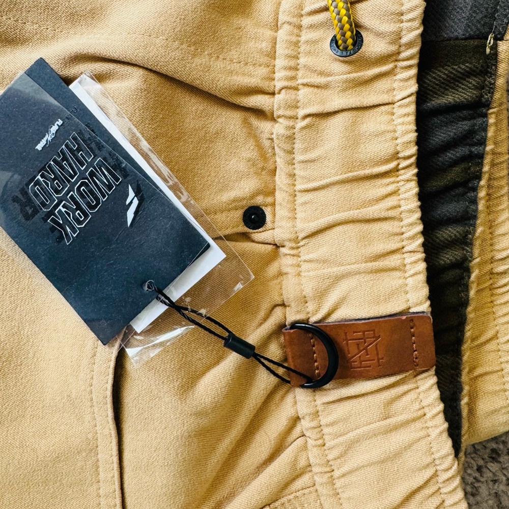 Flag Nor Fail Beige Jogger V3 - Picture 4 of 5